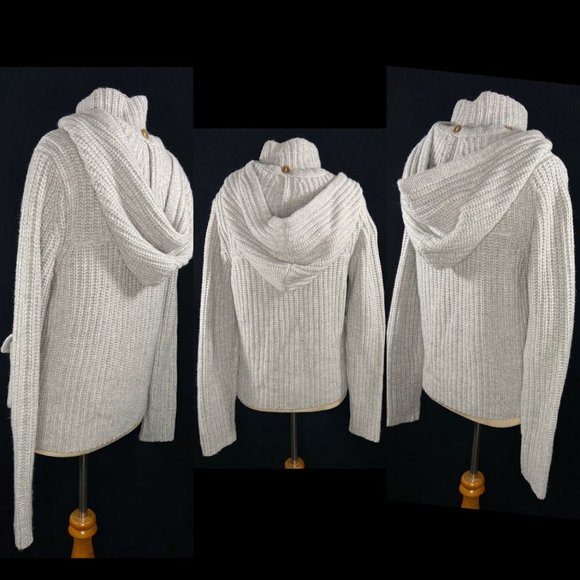 Tommy Hilfiger Turtle Neck Sweater - Picture 2 of 12